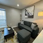 Downtown Dallas - Modern 1Bed 1Bath Escape