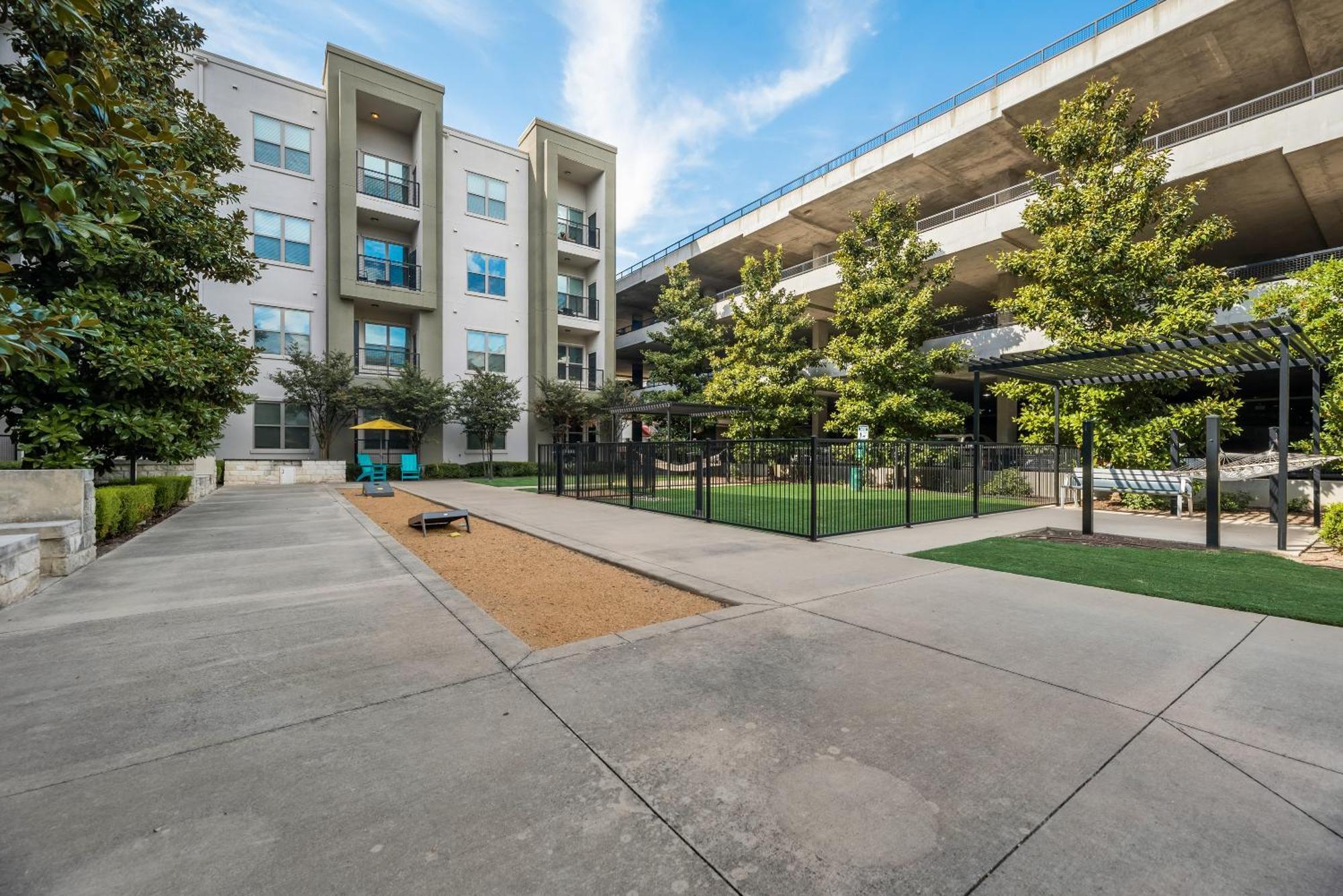 Apartamento Tranquil 2br I Pool I Gym I Parking I Workspace