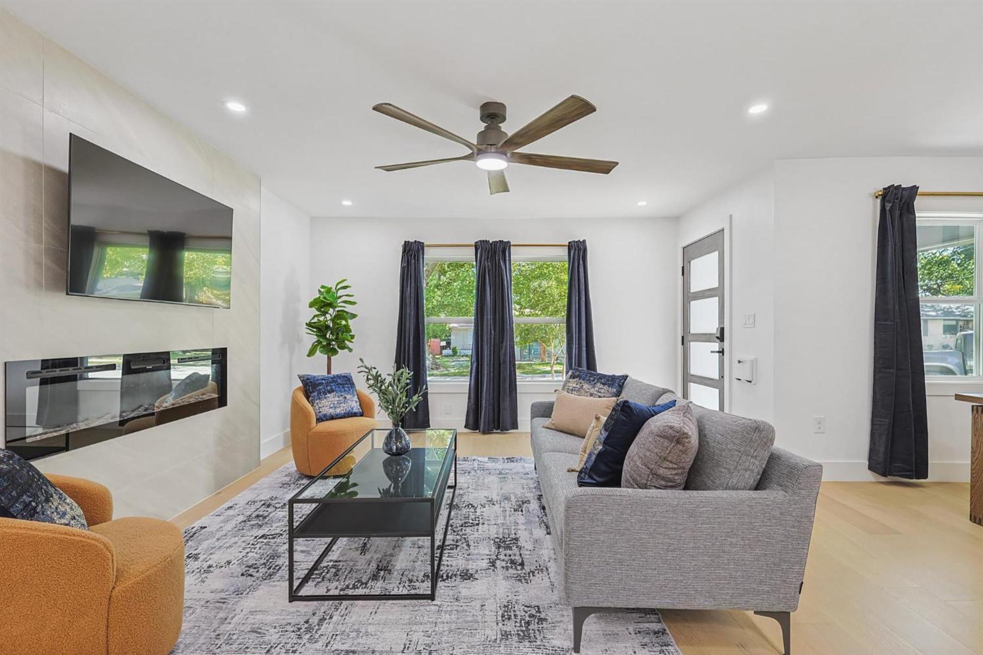3-bd 3-ba Ft Backyard W Deck & Firepit