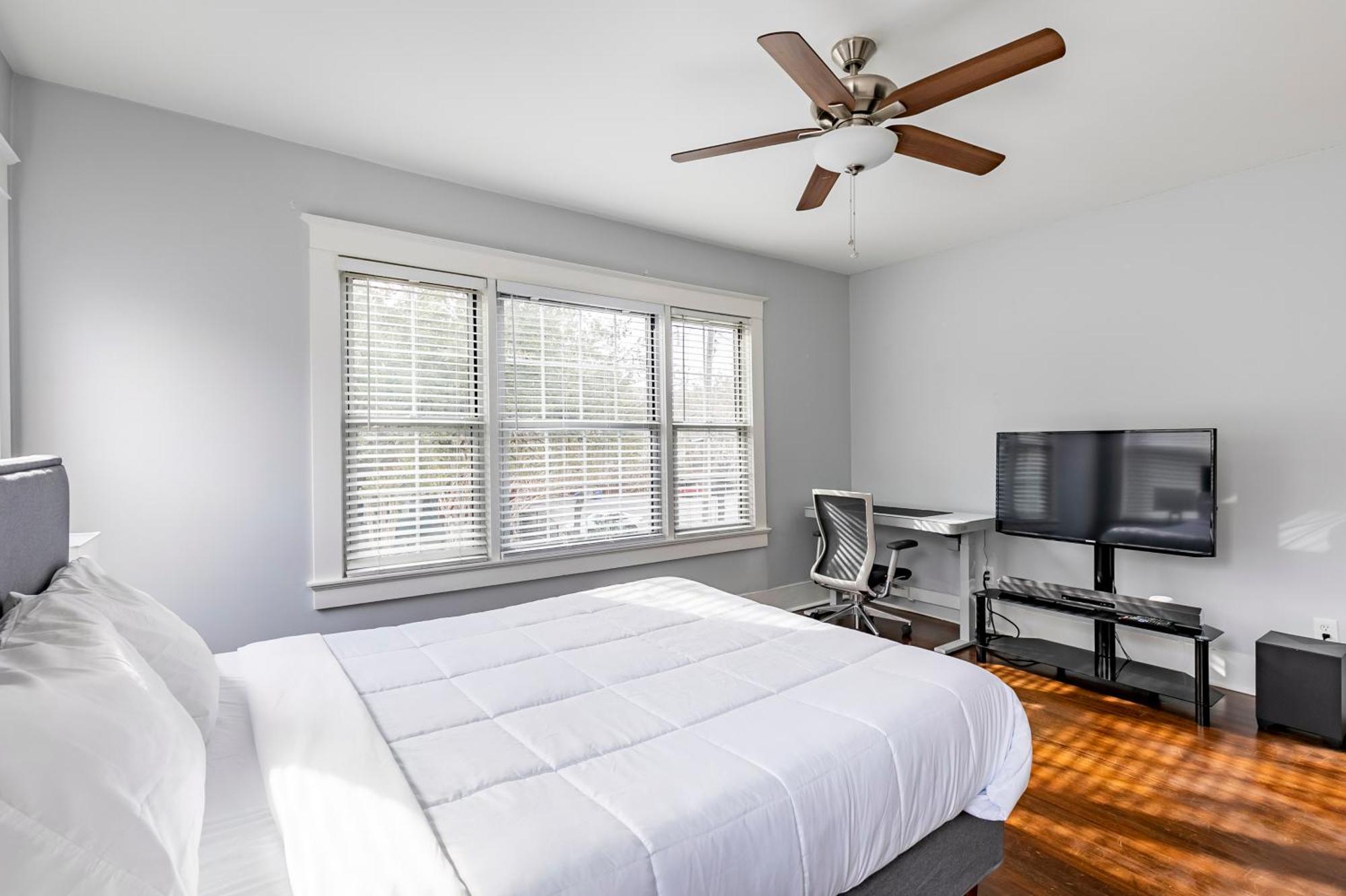 Charming 4br Duplex In Oak Lawn Private Backyard Casa de férias Dallas