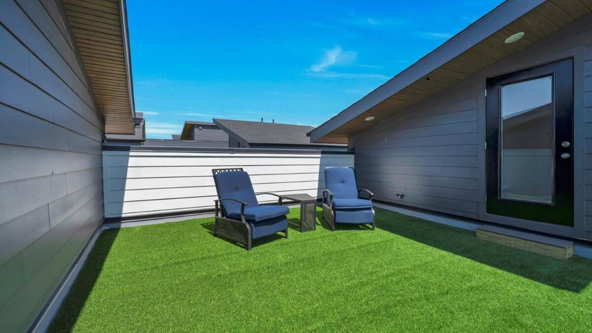Holiday home Uptown Escape L Stylish Near Downtown *