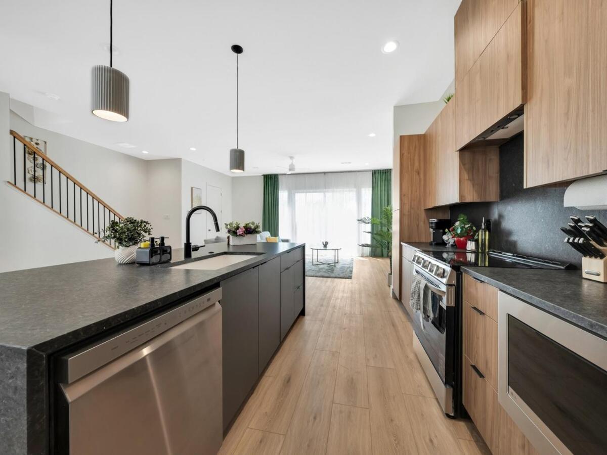 Uptown Escape L Stylish Near Downtown * Dallas
