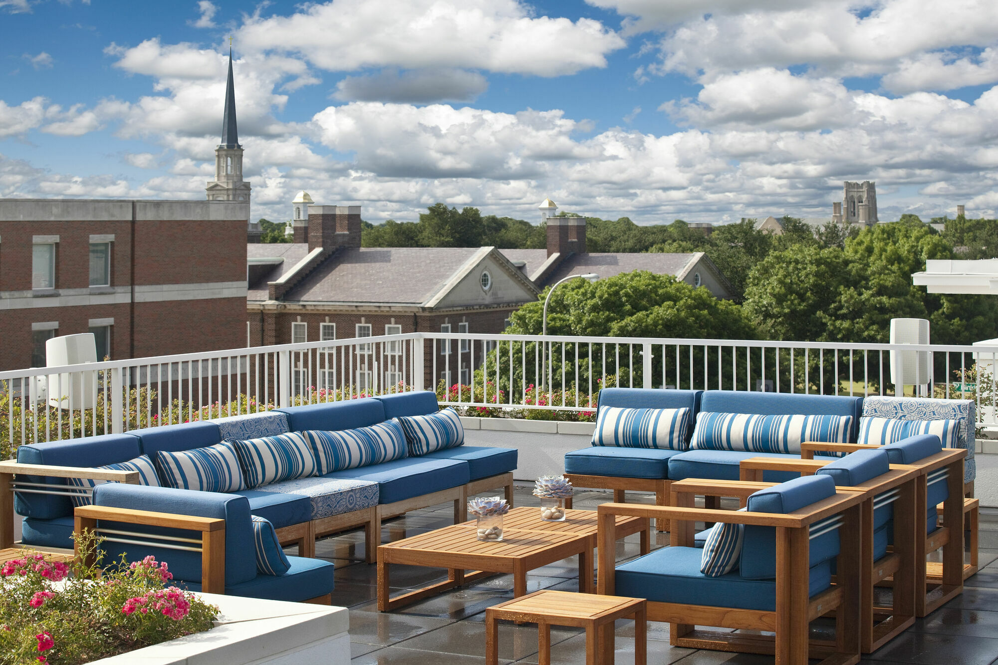 Graduate By Hilton Hotel 4*