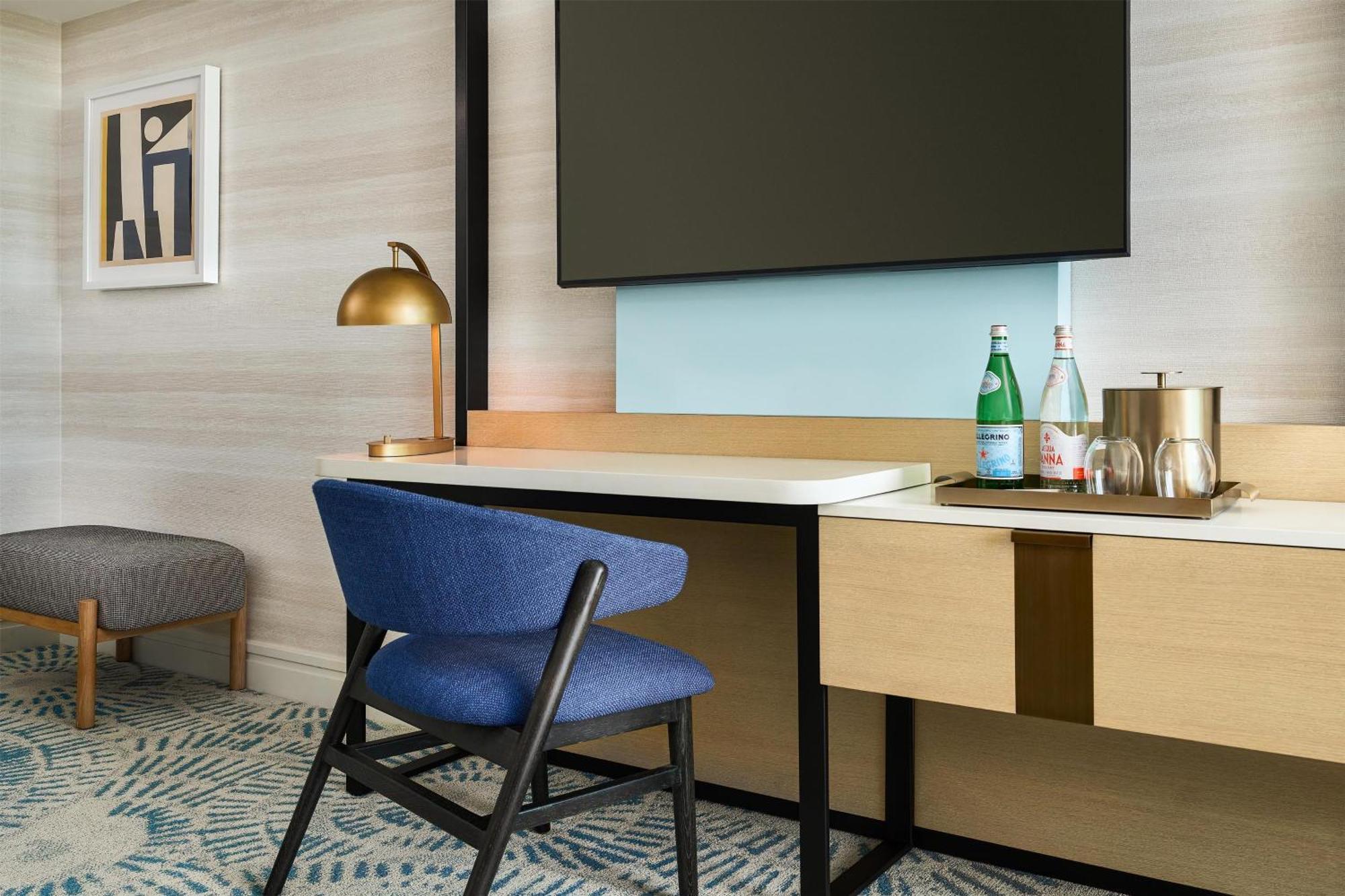 The Highland Dallas, Curio Collection By Hilton Dallas