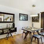 Contemporary Dallas Condo With Pool Access!