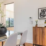 Stylish & Perfectly Located Luxury 2-Bed Townhome