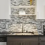 Stylish 1 Bedroom Apartment In Medical District