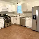 Room Near Downtown Dallas4
