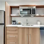 Home2 Suites Dallas Medical District - Love Field