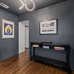 Modern Art House