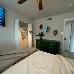 Downtown Dallas Luxe Retreat 1Bd