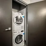 Elegant Luxe 2Bd, Dt Dallas, Sleeps 12, Free Parking, Near Convention Center