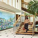 The Highland Dallas, Curio Collection By Hilton