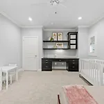 Luxury Retreat In White Rock Valley
