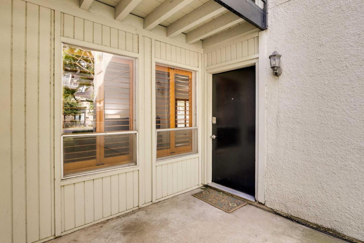 Apartment Stylish Knox Henderson With Community Pool! *