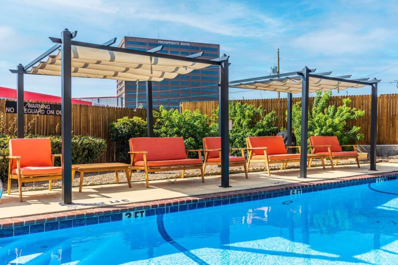 Charming Corporate In Dfw Apartment *