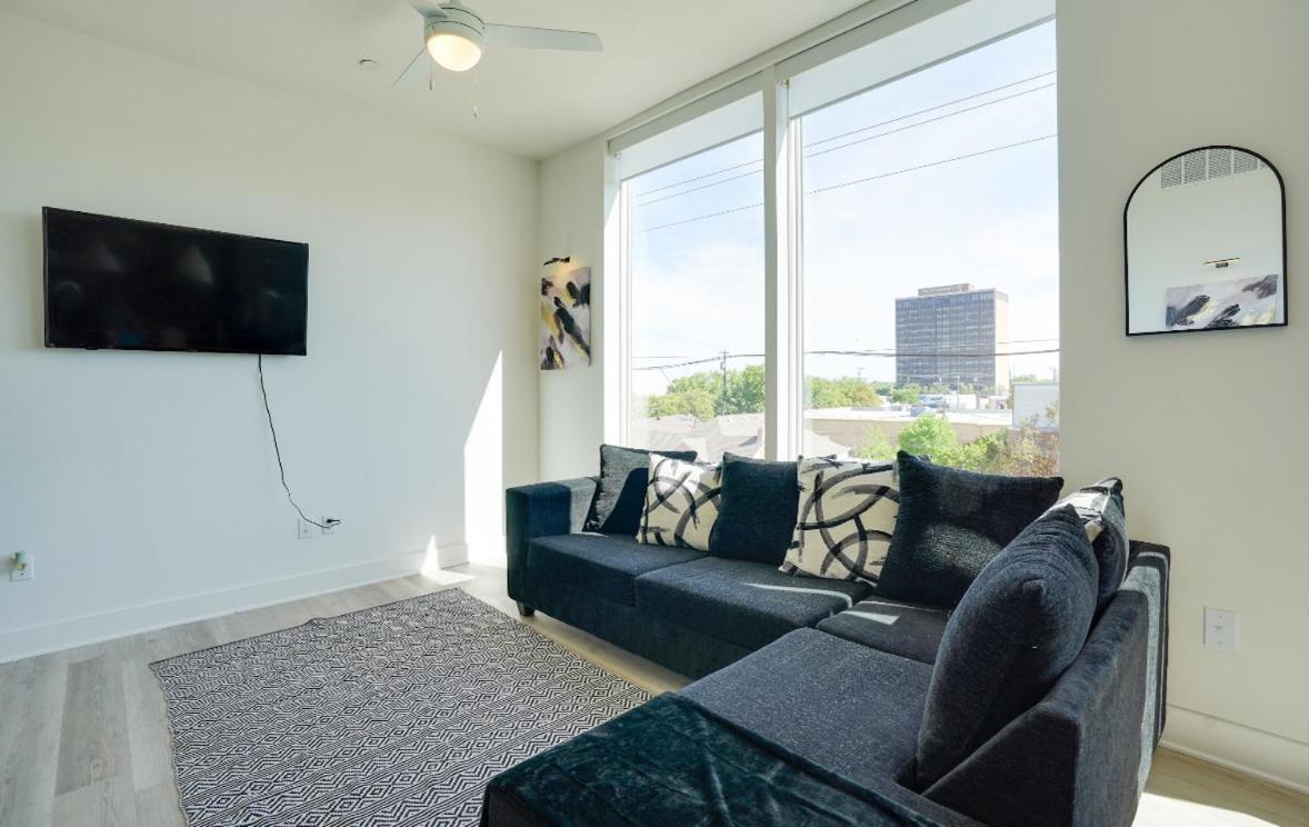 King In ,dallas Tx 10 Min From Down Town *