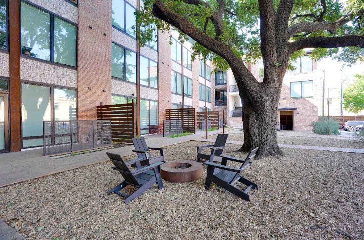 Apartment King In ,dallas Tx 10 Min From Down Town Dallas