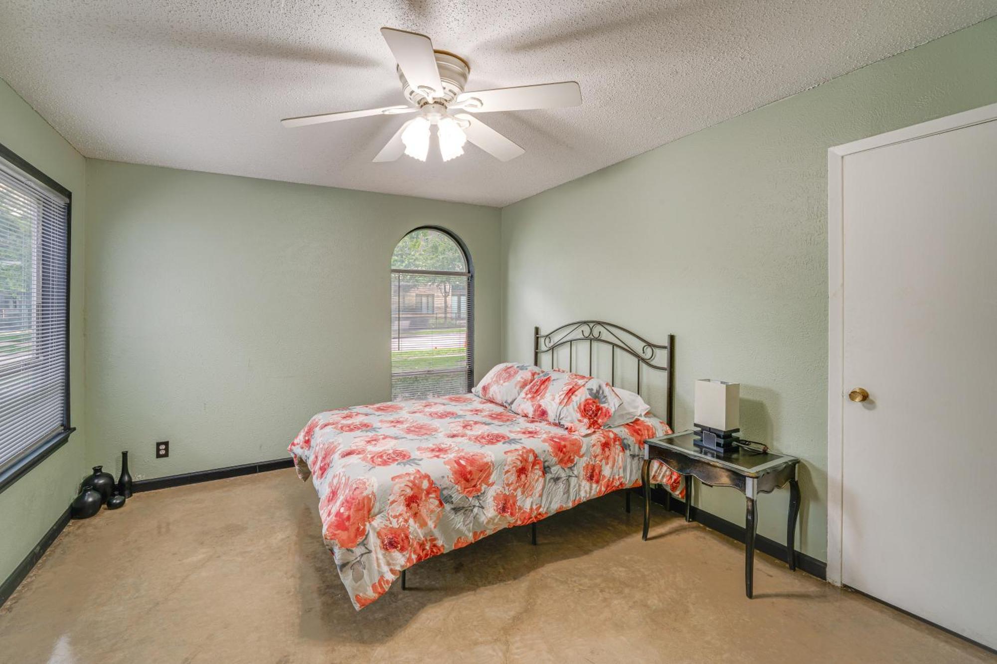 Walk To Katy Trail, Dining And Shops *