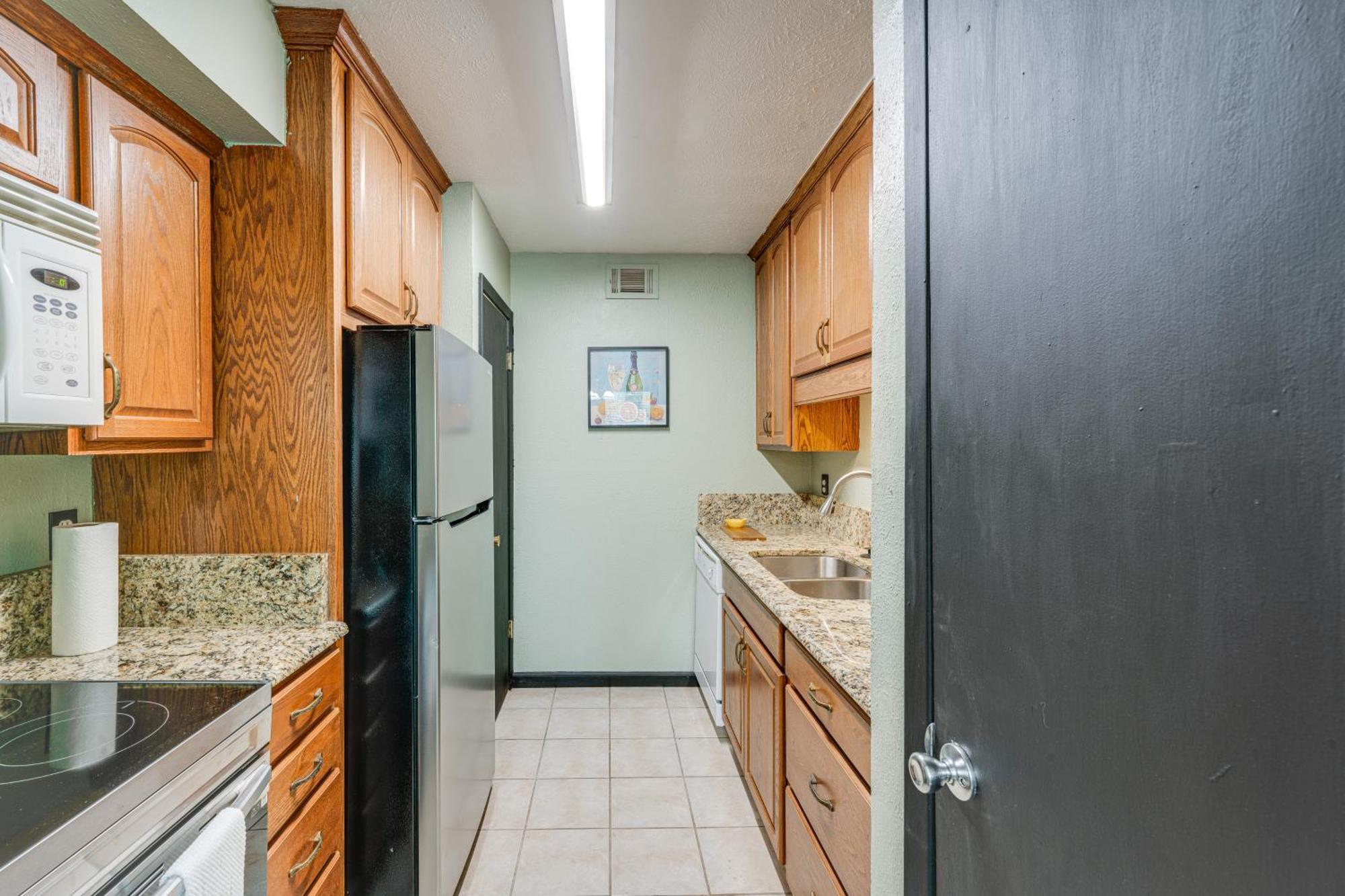 Walk To Katy Trail, Dining And Shops Apartment *