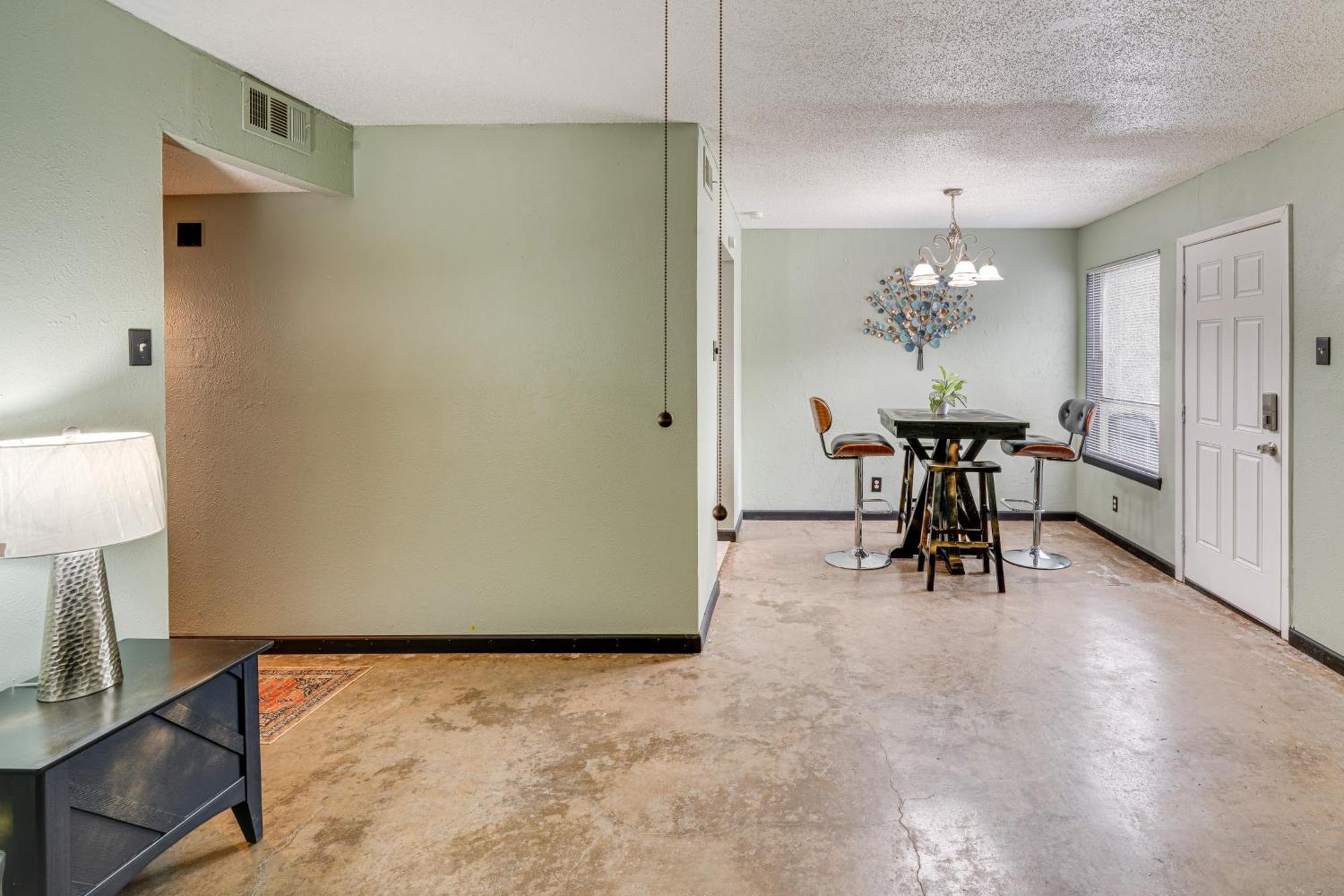 Walk To Katy Trail, Dining And Shops *