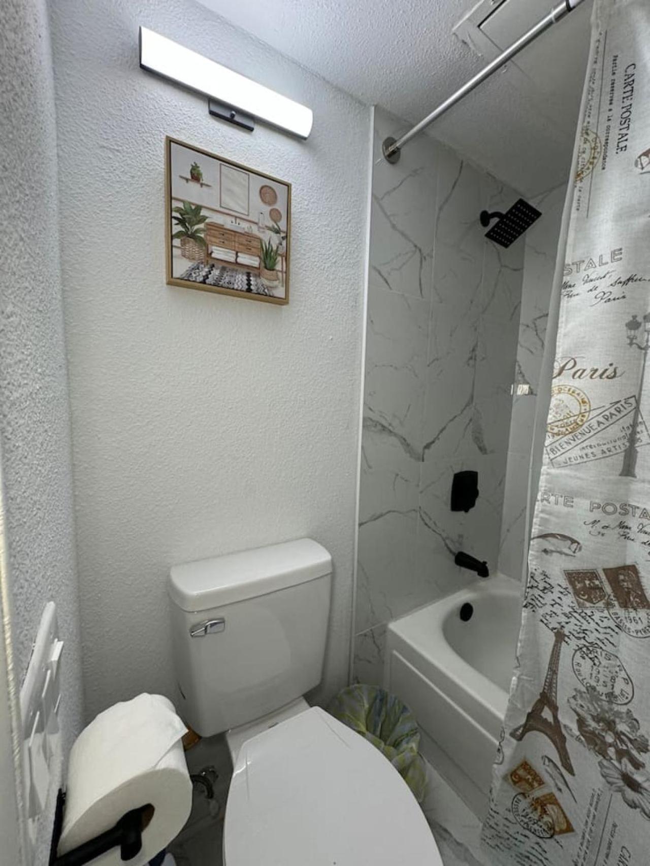 Dt L Luxe Urban Escape L 2bd * Dallas