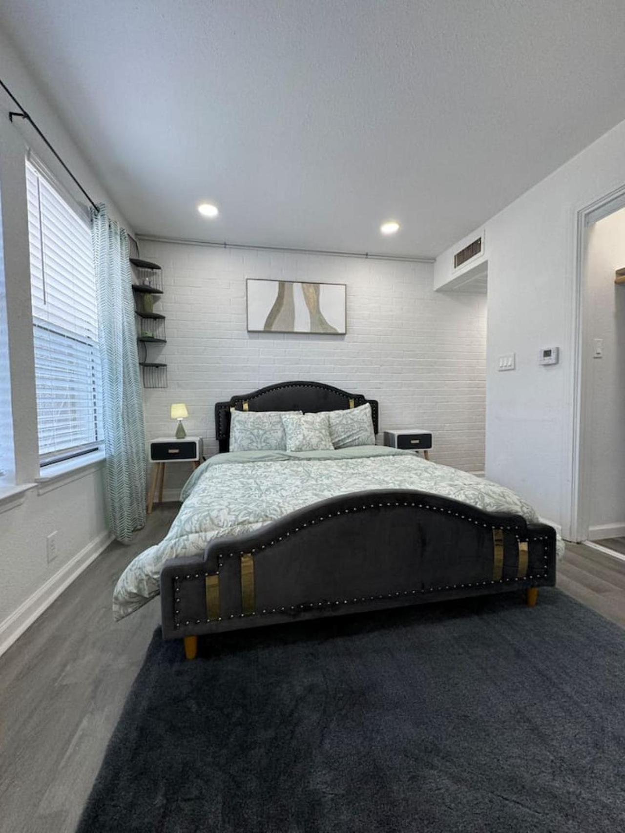 Dt L Luxe Urban Escape L 2bd