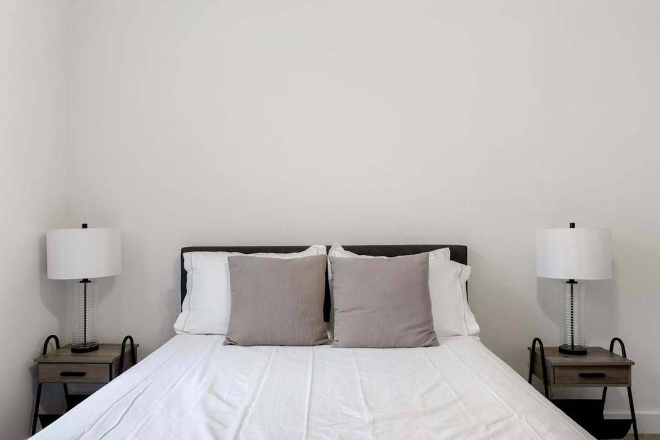 Apartment Landing At North - 1 Bedroom In Valley Ranch *