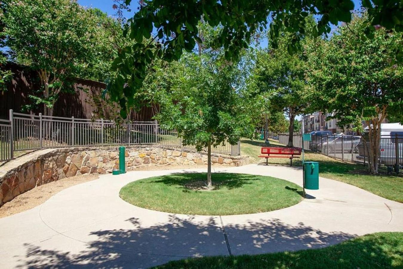 Landing At North - 1 Bedroom In Valley Ranch *