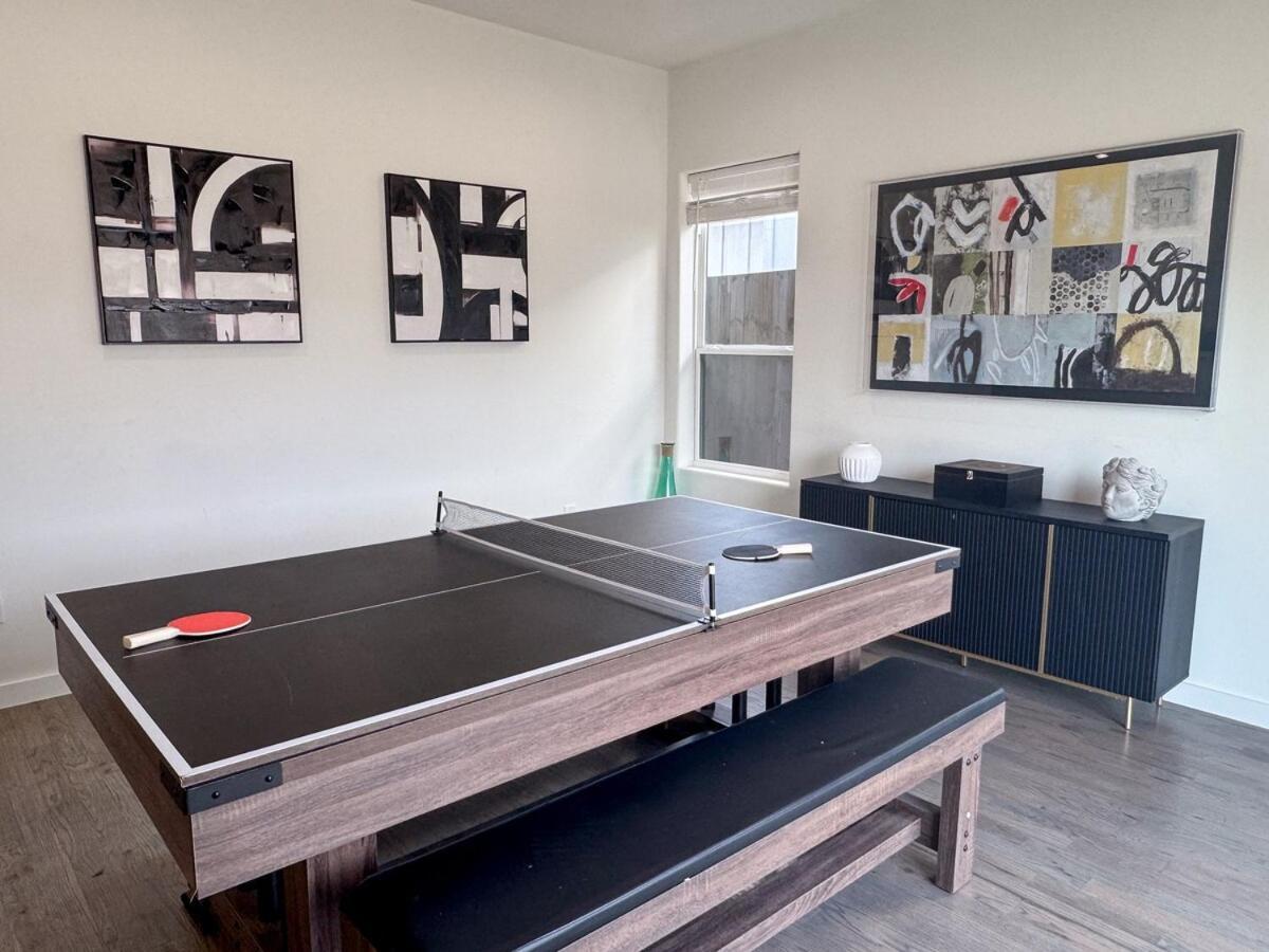 Pool 4 Bedroom Luxury In The Heart Of Dallas