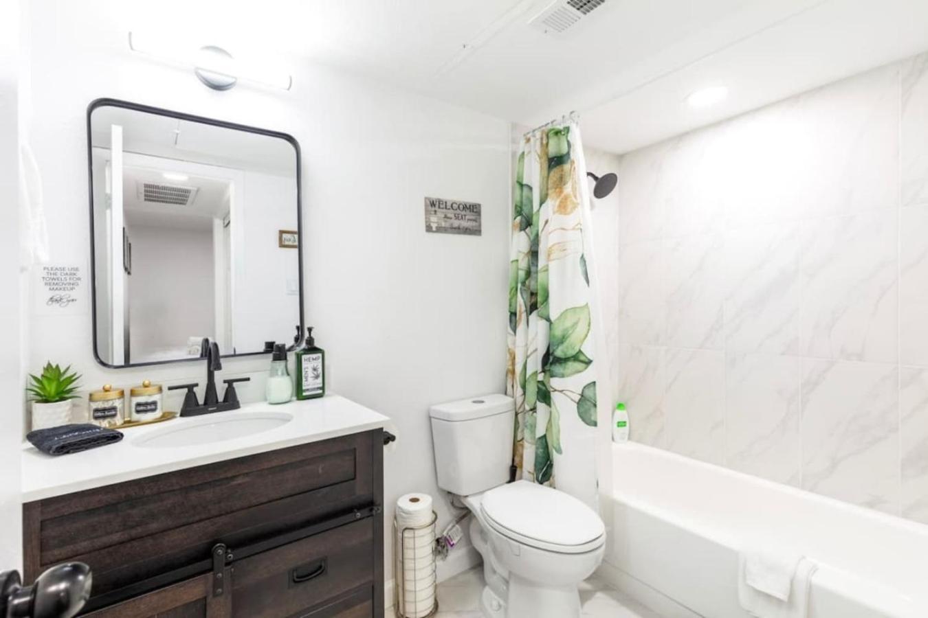 529c) Luxurious W Amenities Dallas