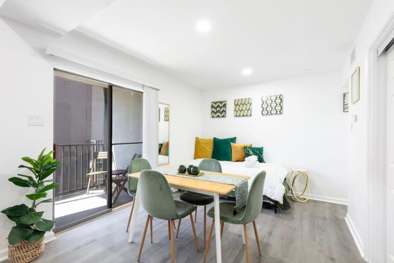 529c) Luxurious W Amenities