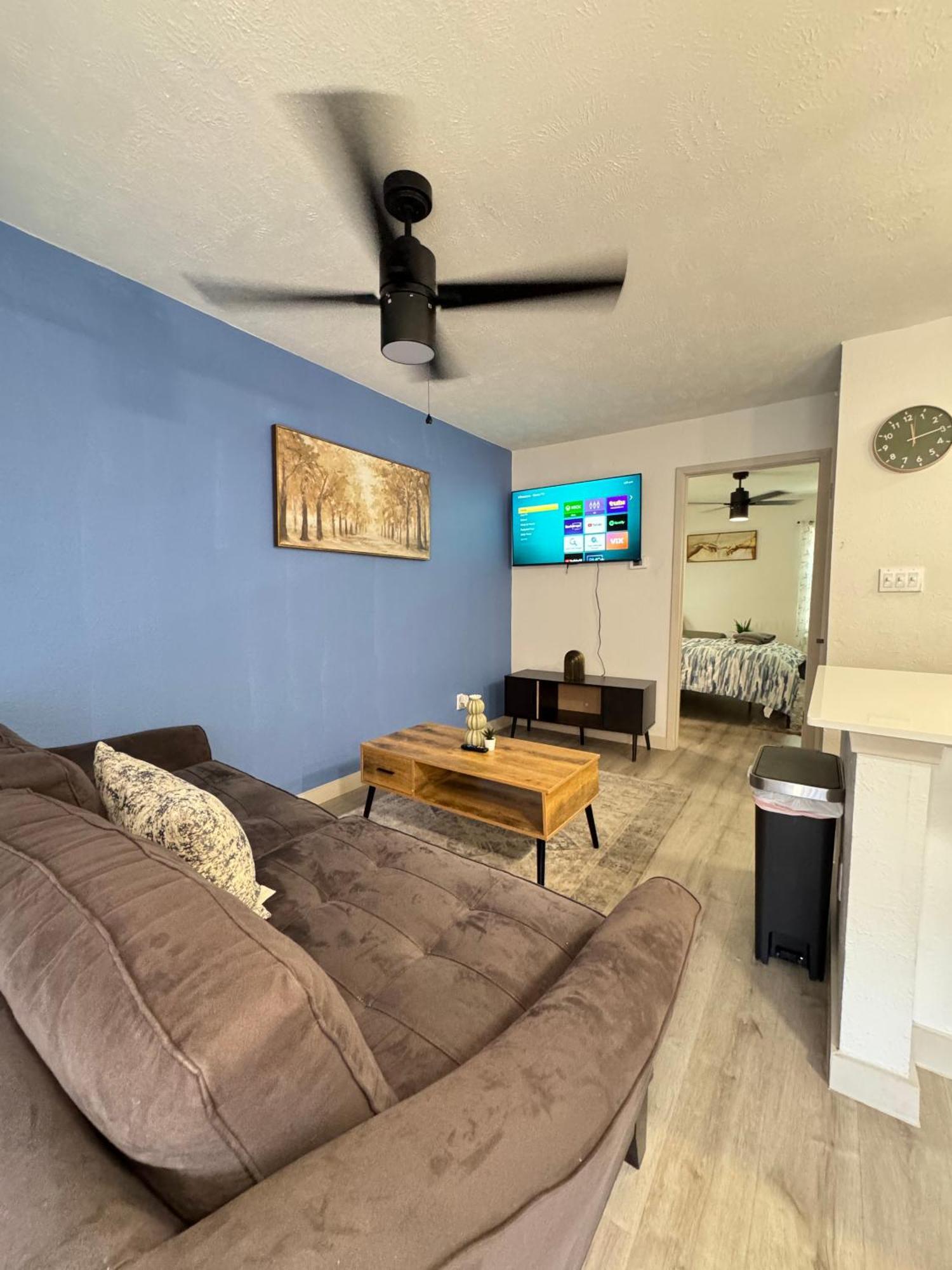 Dt L Modern Abode 1bd Apartment *
