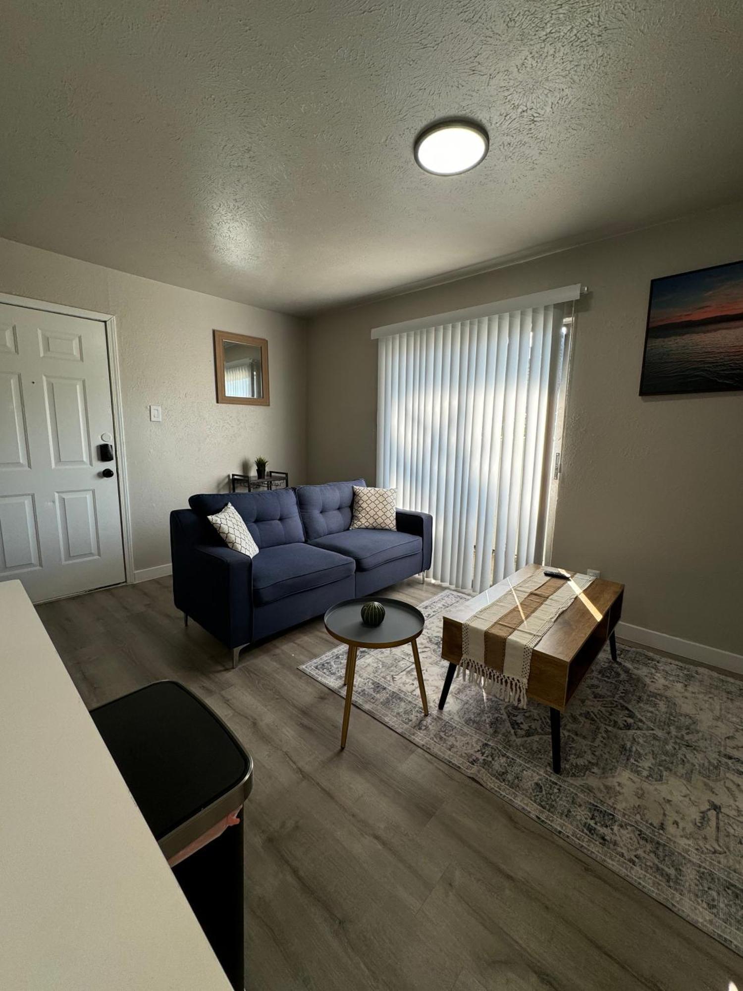 Downtown Lux Abode 1bd * Dallas
