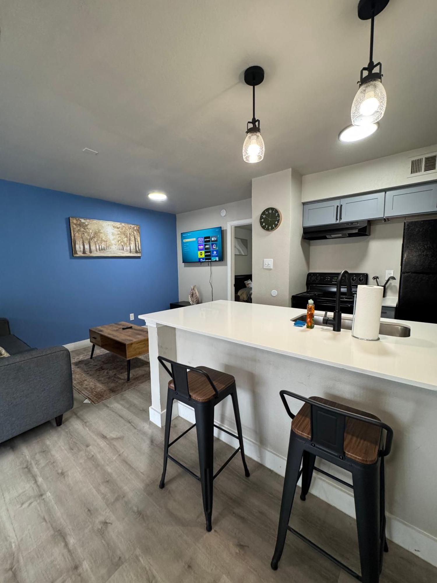 Dt L Luxe Abode 1bd *