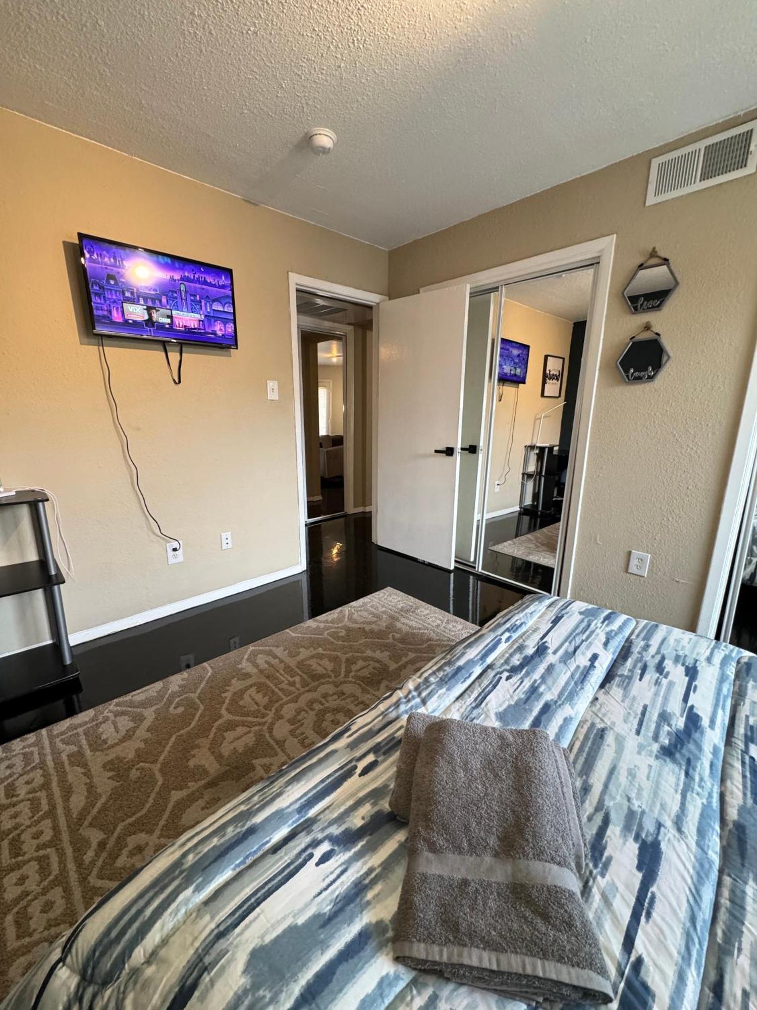 Downtown Chic Style 1bed Abode Dallas