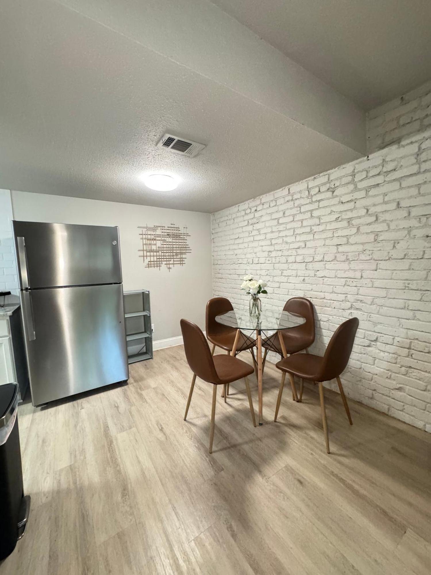Apartment Dt Luxe Urban Oasis 1bd *