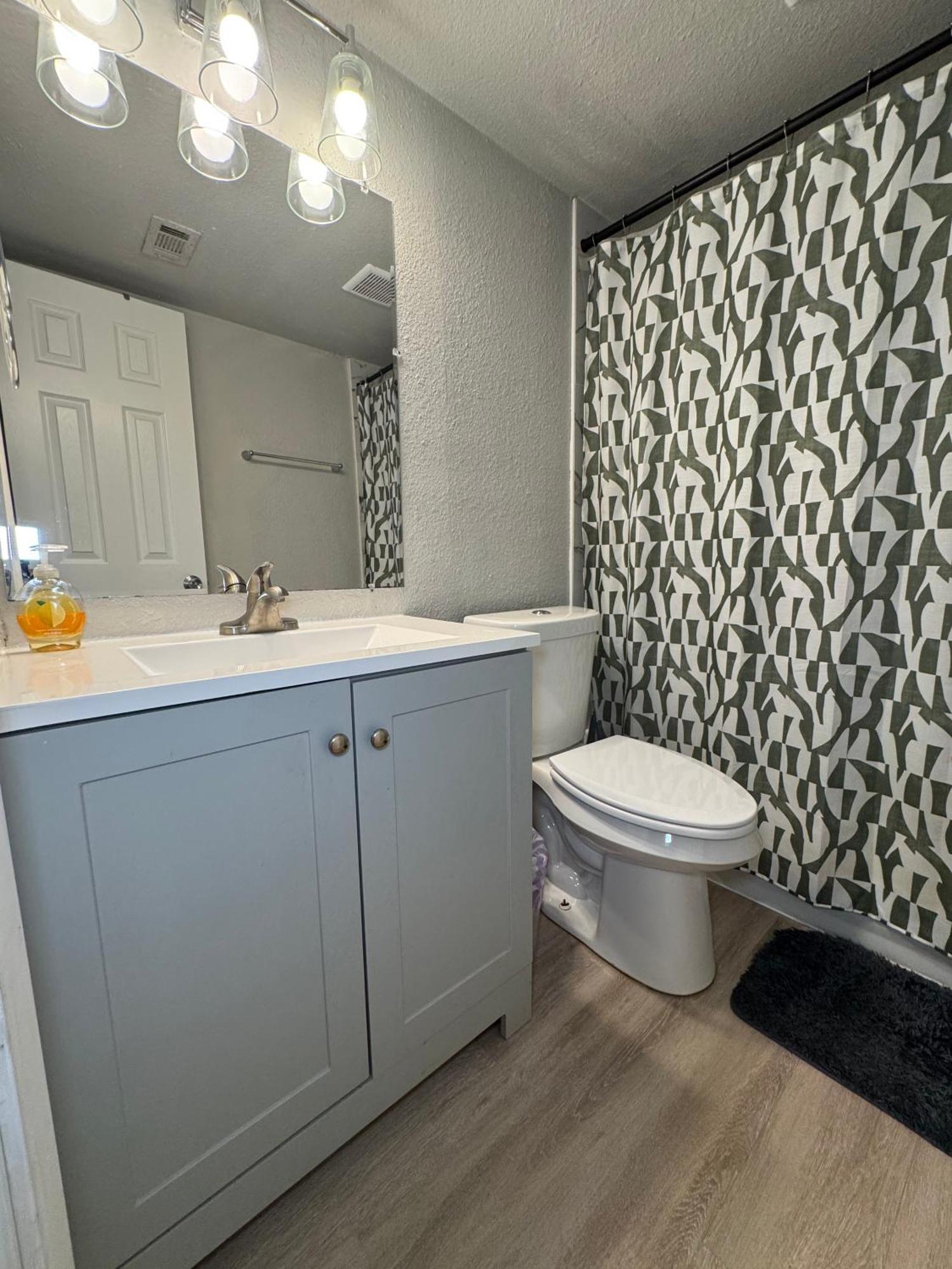 Dt Luxe Urban Oasis 1bd Apartment