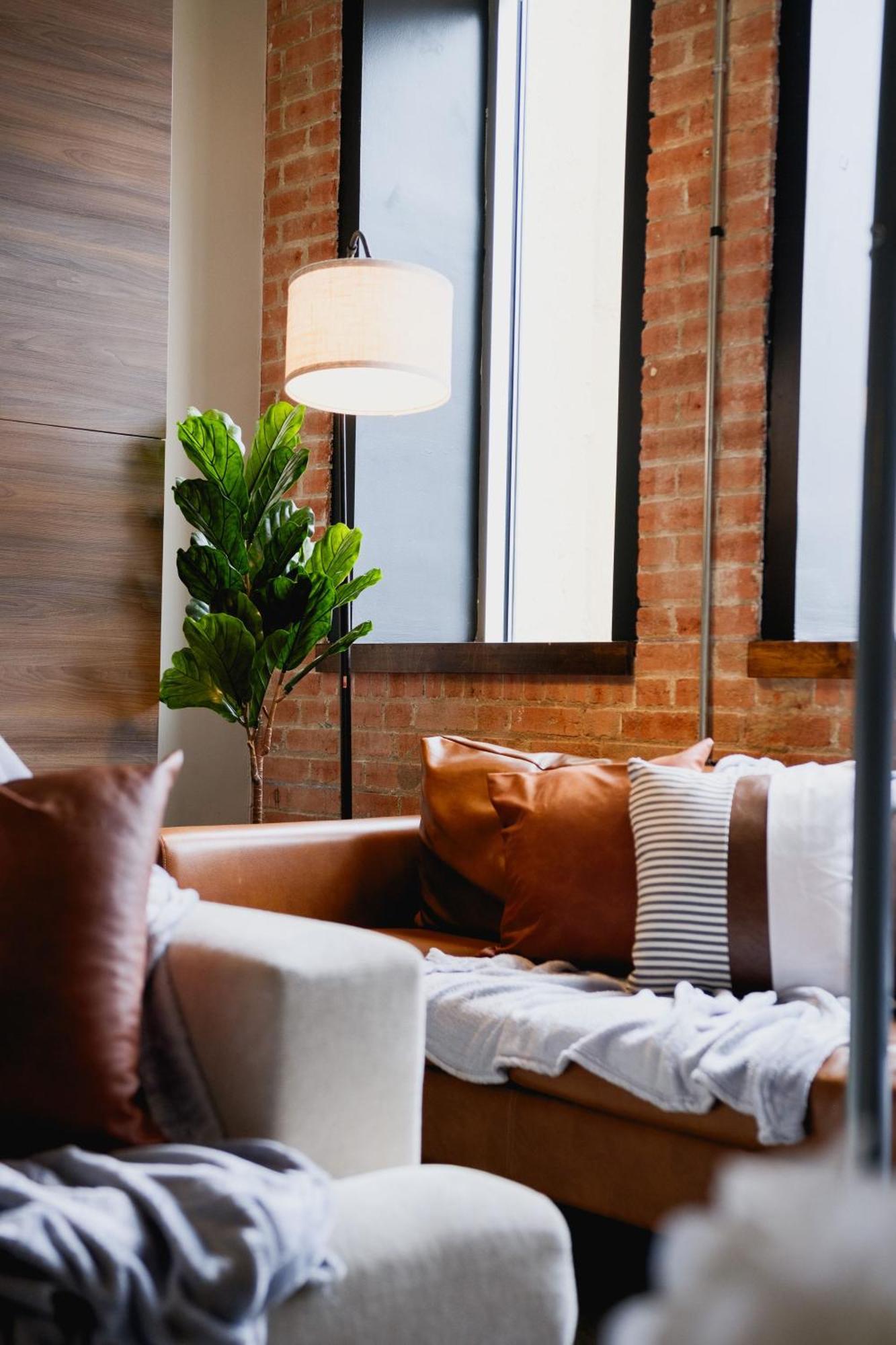 Stunning Downtown With Pool, Laundry, Parking Apartment Dallas