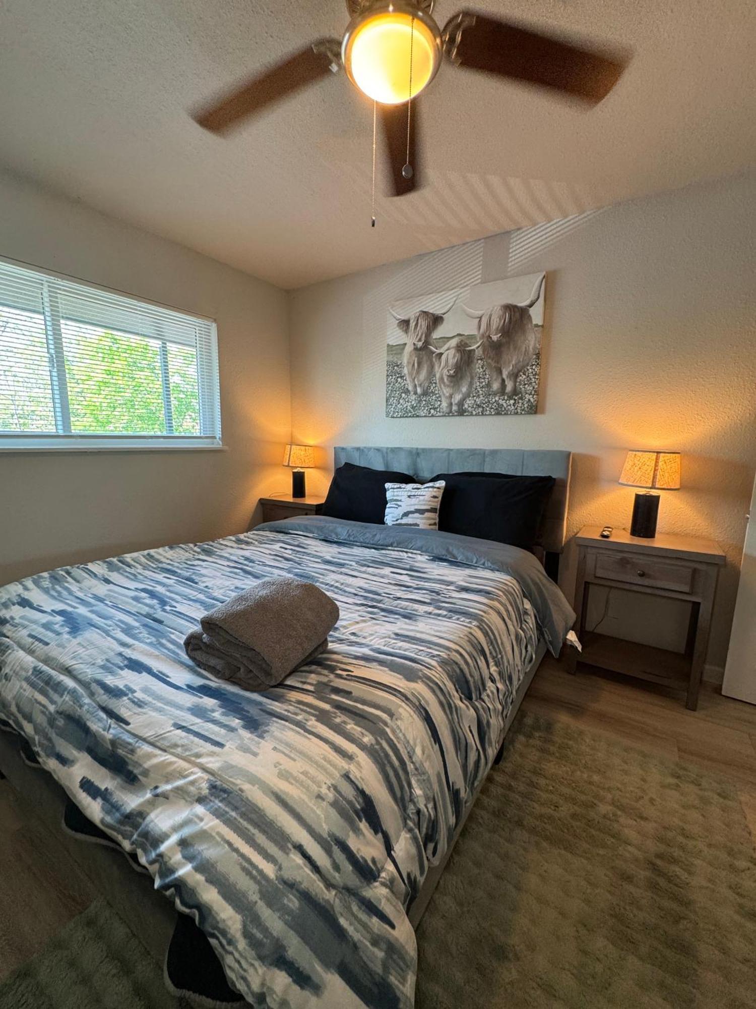 Dt - Charming 1bd - Nearby Dt - 5 Min From Baylor Med