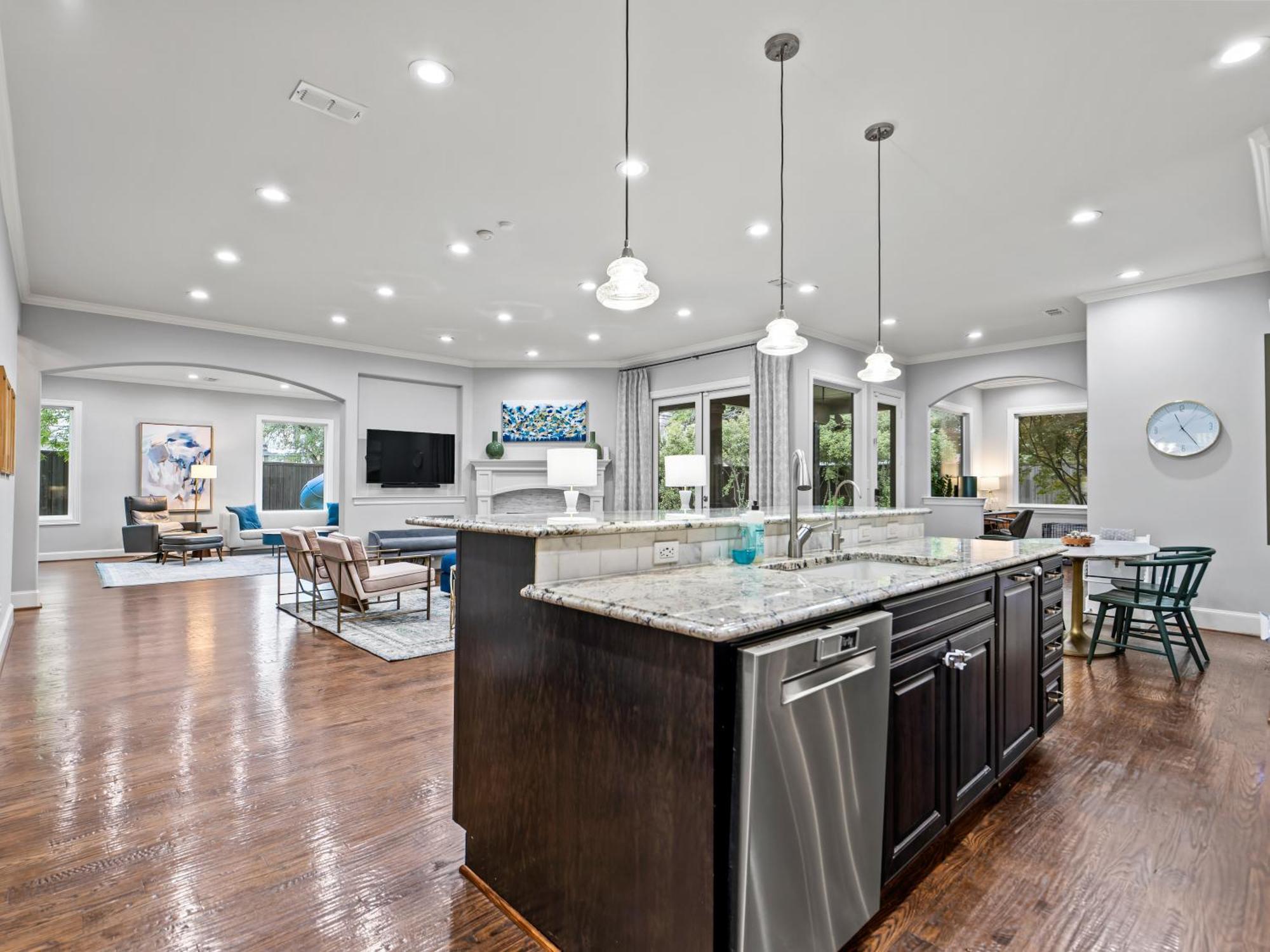 Holiday home Luxury Retreat In White Rock Valley Dallas