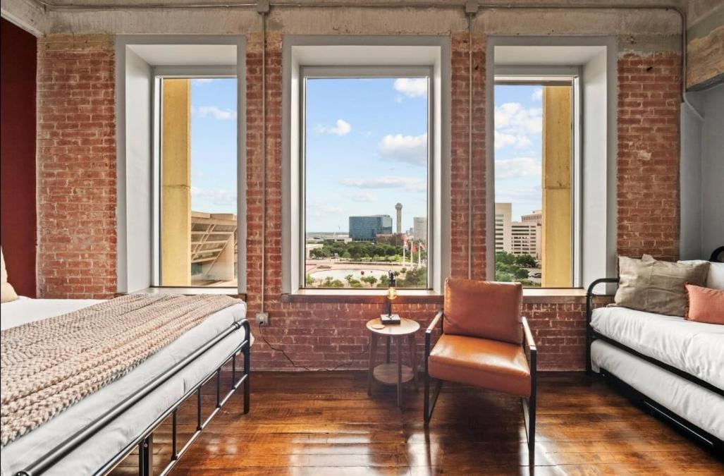 Loft In Downtown With Skyline Views * Dallas
