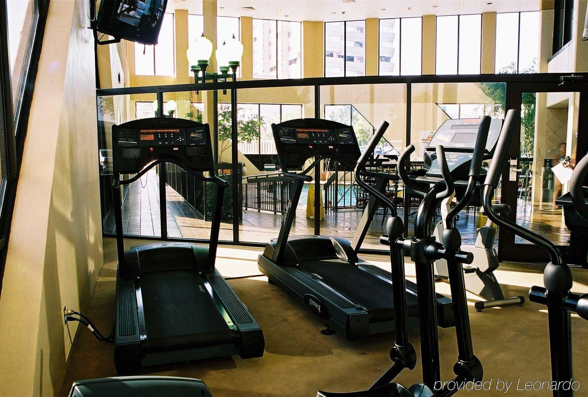 Crowne Plaza Market Ctr - Field, An Ihg Dallas