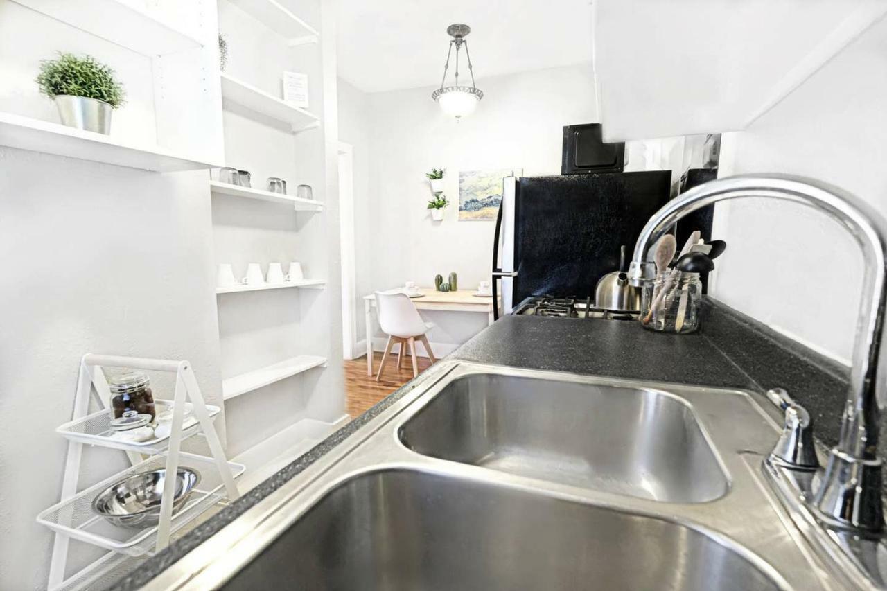 Trendy Flat, Lower-greenville Ave Area Apartment *