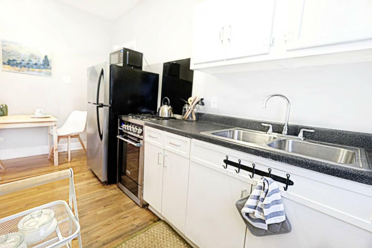 Apartment Trendy Flat, Lower-greenville Ave Area Dallas