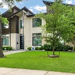 Dallas Flair House Midway-Hollow, Uptown Close By