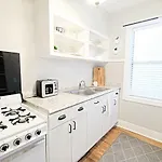 Fresh & Bright, Lower-Greenville Ave Area