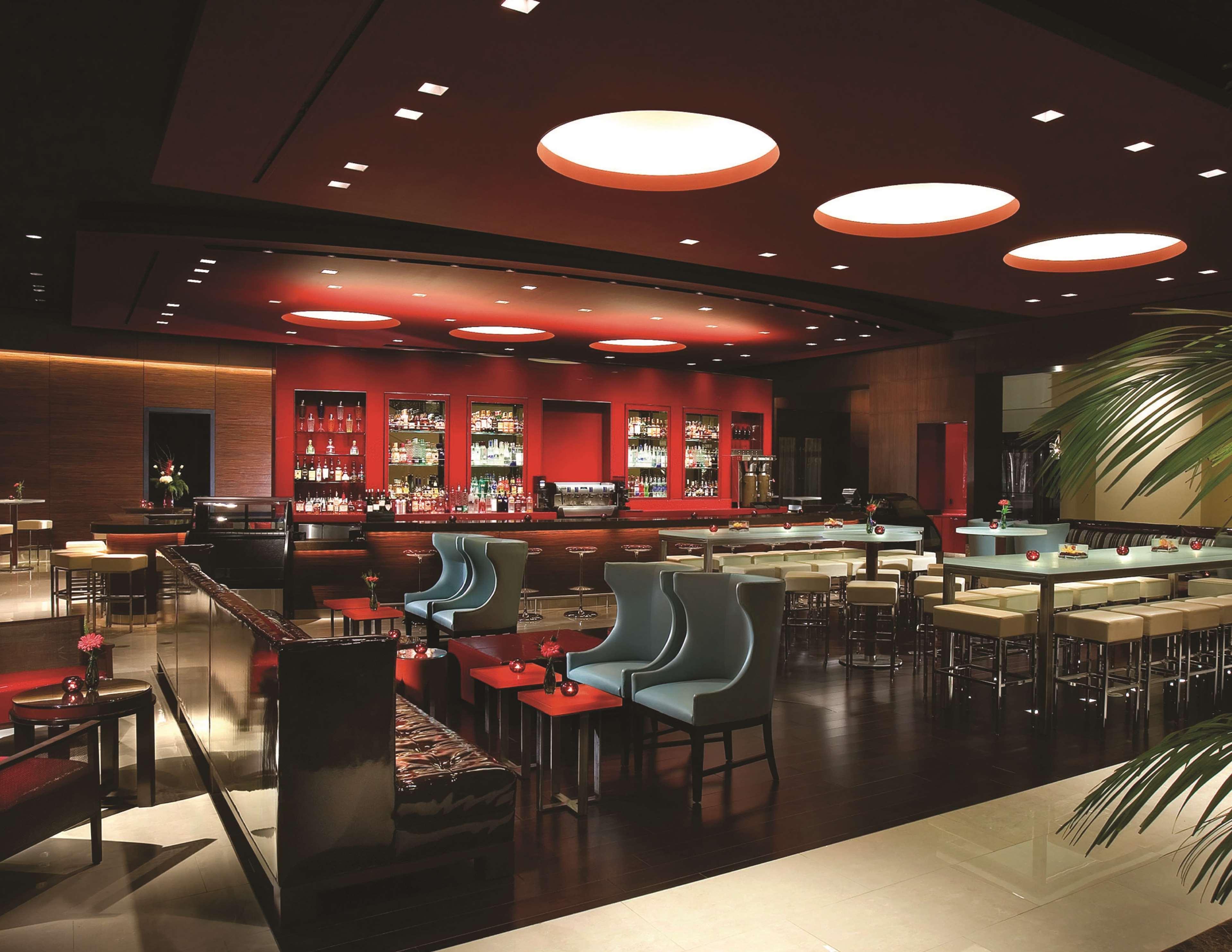 Resort Hilton Anatole 4*
