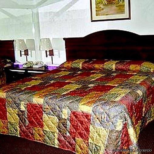 Motel Palace 2*