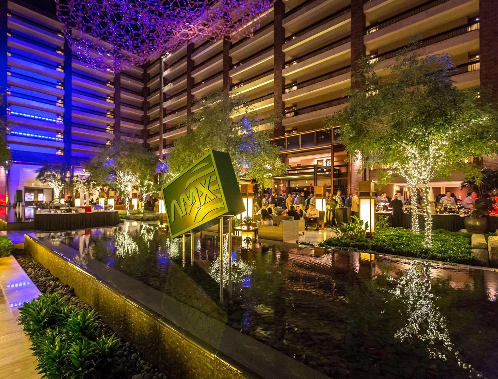 Resort Hilton Anatole 4*